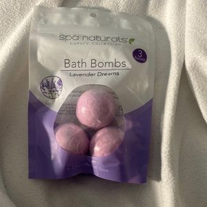 Lavender bath bombs (3)